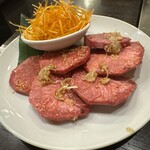 焼肉専門 家庭料理オムニィ - 葱タン塩