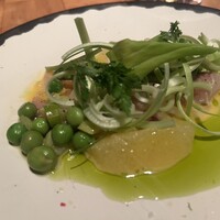 ザ タヴァン グリル＆ラウンジ - 