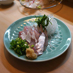 鮓秀 - アジの刺身。ブリブリの新鮮さ。