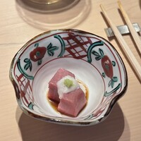 鮨 由う - 