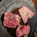 炭火焼肉 ホルモン にく式 - サガリ、サーロイン、カイノミ