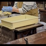 小川の庄 - 目の前でプロの製造行程が拝めます。