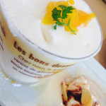 Keiji No - オレンジベースカップケーキ＆バニラアイス