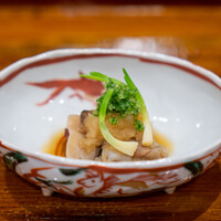 祇園 華舞 - 北海道産北寄貝の藁焼き