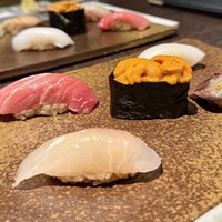 神楽坂 よこ田 - 大トロ 白イカ ウニ 真鯛 ほっき貝