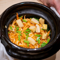 祇園 華舞 - 桜海老と筍の土鍋ご飯