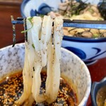 うどん工房かたつむり - グミグミとしたうどん