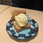 やきとり酒場55 - パンアイス　490円