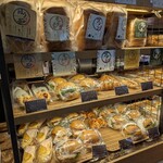 donut&bakery Un Créer - 陳列棚