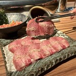 焼肉 KOHAKU - タン　本気の旨さ