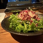 焼肉 KOHAKU - KOHAKUサラダ
      ガーリックオリーブオイル