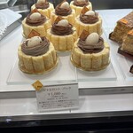 フレデリック カッセル 銀座三越店 - 