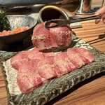 焼肉 KOHAKU - 7日間以上熟成された　タン