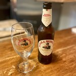 パラダイス ピザ - 相棒は、たまには生ビールでは無く、イタリアのモレッテイも飲んでみたいと