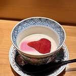 鮨 つぼみ - 苺のパンナコッタ
      甘くて好き♡