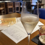 ワインキッチン華花 - シャンパーニュ