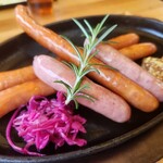 杉能舎 - ウィンナー盛り合わせ