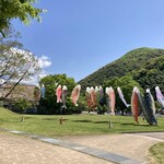 シルクウェイにちはら 食事＆喫茶 にちはら - 時期的に広場ではお子さま熱烈歓迎しています。