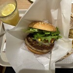 フレッシュネスバーガー サッポロファクトリー店 - 