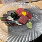 魚乃福 - まぐろとしめ鯖