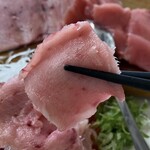 みなと市場 小松鮪専門店 - 中おち定食（900円）
                                んまい！