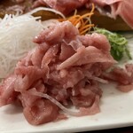 みなと市場 小松鮪専門店 - 中おち定食（900円）
      がんばって取りました