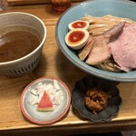 いかれたヌードル フィッシュトンズ - 