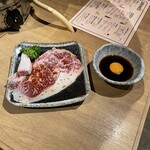 はらみ焼肉ホルモン櫻 - 焼きすきサーロイン。美味し。