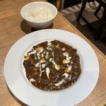 はらみ焼肉ホルモン櫻 - 櫻名物 ビーフシチュー。美味し。