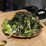 はらみ焼肉ホルモン櫻 - 海苔チョレギサラダ。美味し。