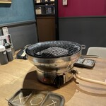 はらみ焼肉ホルモン櫻 - 店内。