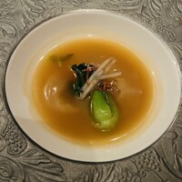 翆陽 エクシブ箱根離宮 - ふかひれの姿煮込み　金華ハム香る上湯スープ