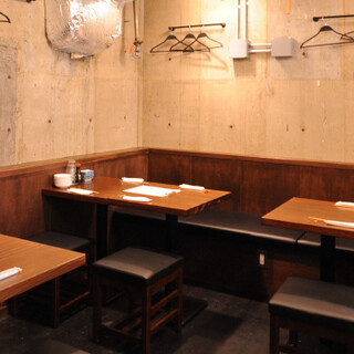 Available for individuals or gatherings. A relaxing bar for adults.