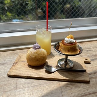 ごはんとおやつ、雑貨の店 くらすこと_1