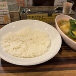 ヤミツキカリー 飯田橋店 - ライス小盛り