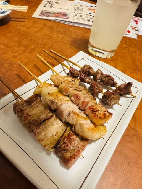 炭火焼 本陣 - 錦岡（焼き鳥）の写真