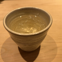 古今 本店 - ハイボールです、焼酎みたいですね