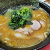 ラーメン 杉田家 本店