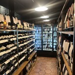 ダブリュー青山 ザ セラーアンドグリル - 