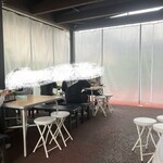 うどん おかだ - 外でも食えます(^-^)