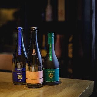 全国より仕入れた日本酒を嗜む