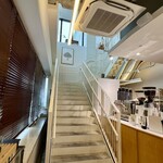 ISLAND STONE COFFEE ROASTERS - 店内