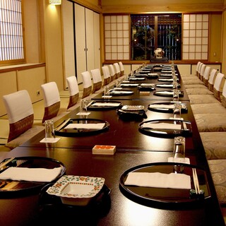 【大人数向け個室:36名様まで】各種ご宴会におすすめな大人数向けの完全個室。