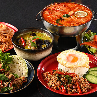 THAI FOOD & KARAOKE MARAKO_2