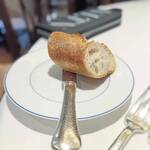 シェ・イノ - パン