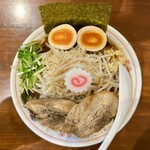 ヤマネコ軒 - 特製鰹だし醤油豚そば並＋ヤサイマシ＋ニンニク＋オロチ（麺）変更