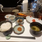 土鍋ごはん 太右衛門 - 鹿角納豆､いかなめろう､明太子をプラス…