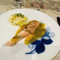 ル・リュタン 磯谷 - 