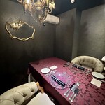 レブロンアズゥ - 内観