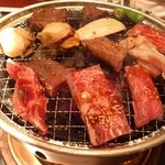 しゃぶしゃぶ焼肉専門店 竹屋 - 食べ放題のお肉